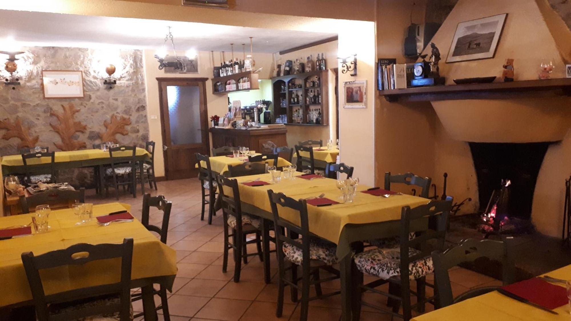 Agriturismo Fonte Magria Abbadia San Salvator Luaran gambar
